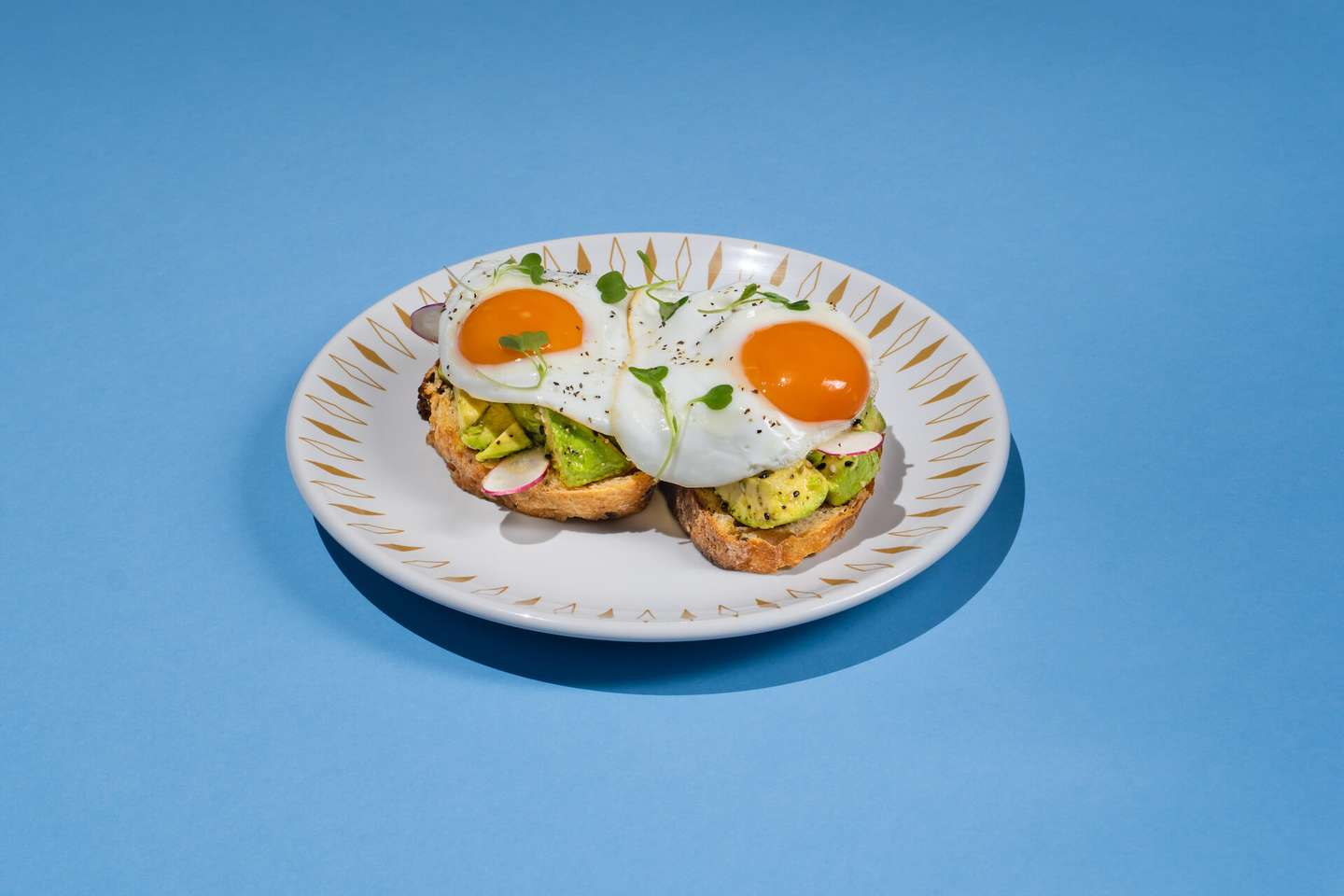 Avocado, radish, sesame seeds, cracked pepper, arugula, farm fresh egg, multigrain bread